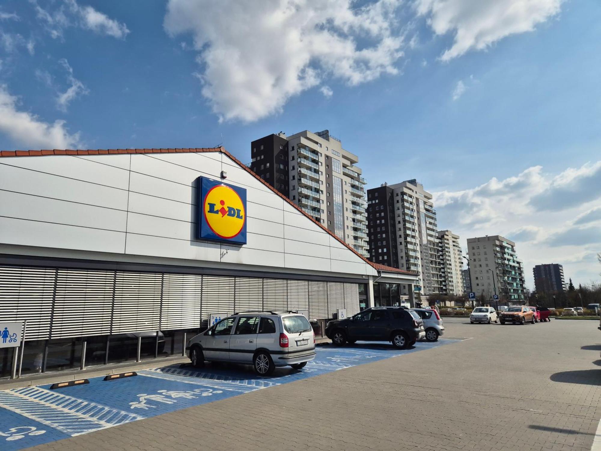 Apartament Wsrod 1000Cy Swiatel - Z Parkingiem W Hali Garazowej- Duzy Balkon Z Lezakami - Piekny Widok Noca Na Panorame Tysiaclecia Katoviçe Dış mekan fotoğraf